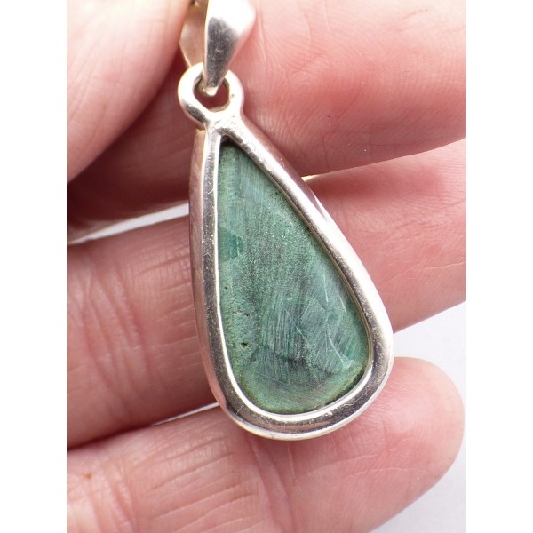 Pendentif Malachite Druze forme goutte Pendentifs pierres naturelles PU81