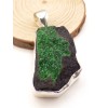 Pendentif Grenat Uvarovite sur roche-mère Bijoux en Grenat Uvarovite PU84.1