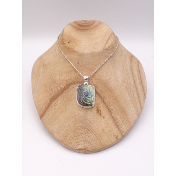 Pendentif Labradorite sculptée fleur Bijoux en Labradorite PU88.1