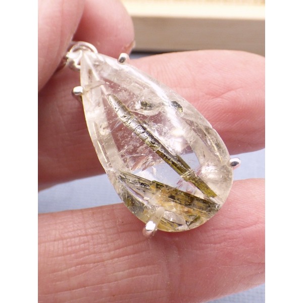 Pendentif Epidote sur Quartz forme goutte Pendentifs pierres naturelles PU96