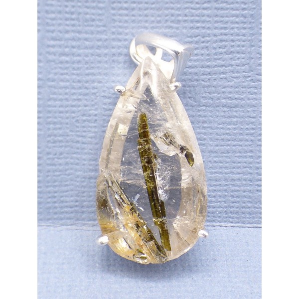 Pendentif Epidote sur Quartz forme goutte Pendentifs pierres naturelles PU96
