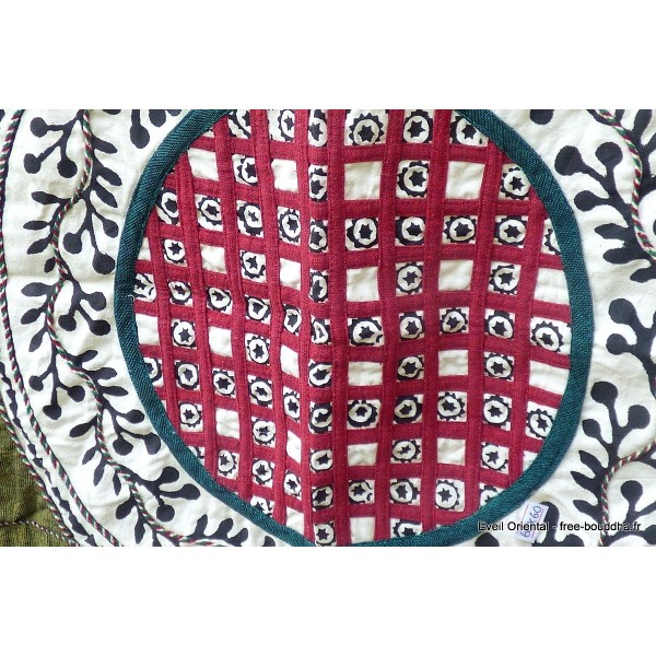 Nappe tibétaine en coton brodé bordeau kaki Tentures tibétaines Bouddha NTK3