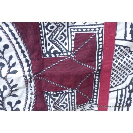 Nappe tibétaine en coton brodé écru kaki bordeau Tentures tibétaines Bouddha NTK6