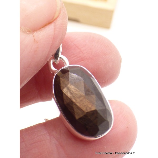 Pendentif Saphir noir africain facetté asymétrique Bijoux en Saphir doré Zawadi AW17.1