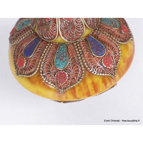 Boîte à bijoux tibétaine en Ambre et métal vieilli Artisanat tibétain bouddhiste BAT6.3