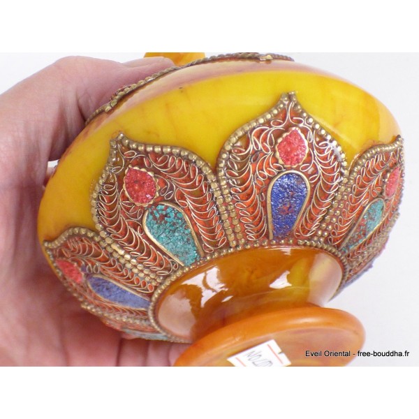 Boîte à bijoux tibétaine en Ambre et métal vieilli Artisanat tibétain bouddhiste BAT6.3