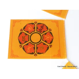 Guirlande de 10 drapeaux tibétains cartonnés Chenrezi - Drapeaux tibétains