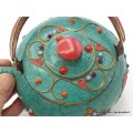 Théière tibétaine en pierres turquoise et corail Artisanat tibétain bouddhiste TH1