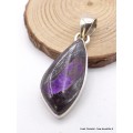 Pendentif Sugilite Luvulite du Japon asymétrique Pendentifs pierres naturelles AW90