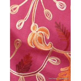 Châle laine ethnique rose framboise en laine Pashminas laine et broderies NCT2