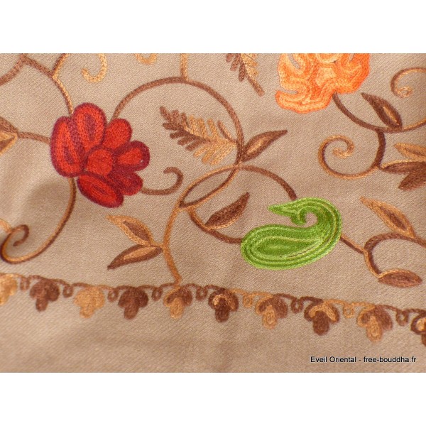 Châle laine ethnique beige doré brodé Pashminas laine et broderies NCT5