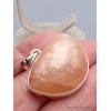 Pendentif Sélénite orange semi-ronde épaisse Pendentifs pierres naturelles XV65.1