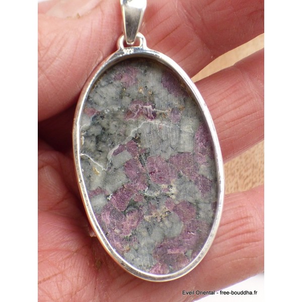 Grand pendentif Eudialyte oval 5,5 cm Pendentifs pierres naturelles XV64.1