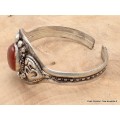 Bracelet tibétain bouddhiste Cornaline Om Bracelets tibétains bouddhistes ref 51A