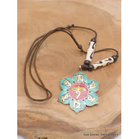 Collier tibétain Yeux de Bouddha symboles bouddhistes - Colliers tibétains et népalais