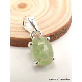 Petit Pendentif Cyanite verte facettée oval Bijoux en Cyanite Verte PAC79.3