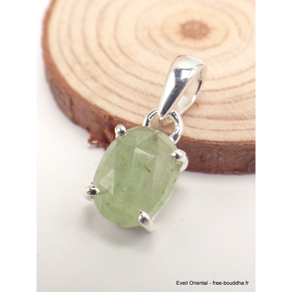 Petit Pendentif Cyanite verte facettée oval Bijoux en Cyanite Verte PAC79.3