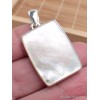 Pendentif en Nacre sur roche-mère Pendentifs pierres naturelles LAM46