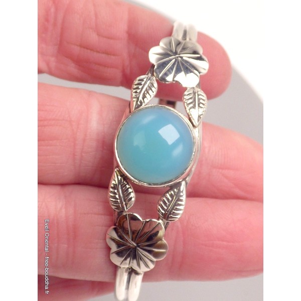 Bracelet Calcédoine bleu paraiba forme jonc Bijoux en Calcédoine bleue LAM67.25