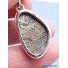 Pendentif en Pyrite plume forme libre Pendentifs pierres naturelles LAM75