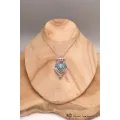 Pendentif Bouddhiste Ghau poison forme goutte - Pendentifs tibétains bouddhistes