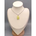 Pendentif pierre naturelle en Brucite jaune - Pendentifs pierres naturelles