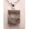 Pendentif carré en Cristal Quartz Manifestation Bijoux en Quartz Manifestation YM85.2