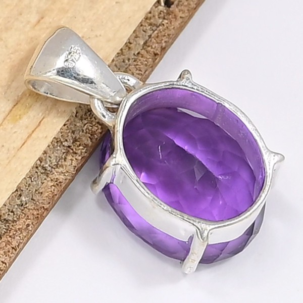 Pendentif Améthyste facettée diamant oval qualité AAA Bijoux en Améthyste CWA3.3
