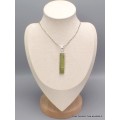 Long Pendentif en Cyanite verte brute Bijoux en Cyanite Verte PAC13.4
