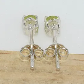 Boucles d'oreilles clous en péridot facetté - Bijoux en Péridot