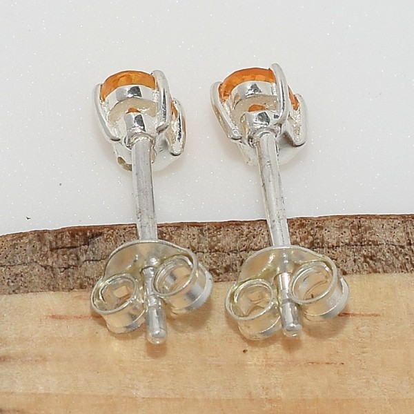 Clous d'oreilles Grenat mandarin oval facetté Bijoux en Grenat YM56-CWA33