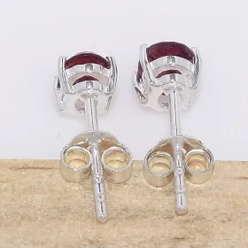 Clous d'oreilles Grenat rouge facetté - Boucles d'oreilles en pierres naturelles