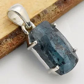 Pendentif en pierre Cyanite mousse bleu sarcelles facettée - Pendentifs pierres naturelles