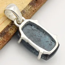 Pendentif en pierre Cyanite mousse bleu sarcelles facettée - Pendentifs pierres naturelles