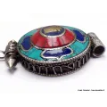 Pendentif ouvrant symbole bouddhiste Om - Pendentifs tibétains bouddhistes