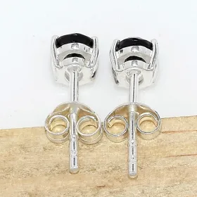 Clous d'oreilles ovals en Onyx noir facetté - Boucles d'oreilles en pierres naturelles