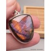 Pendentif Labradorite violette semi-oval Grade AAA Bijoux en Labradorite Violette CWA62.1