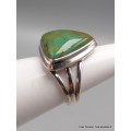 Bague authentique turquoise américaine triangulaire taille 52 Bagues pierres naturelles YM31.11