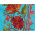 Châle turquoise en laine fine brodée Pashminas laine et broderies NCT18