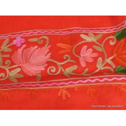Grand châle rouge pour femme en laine fine brodée Pashminas laine et broderies NCT23