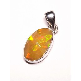 Pendentif Opale welo orange facettée qualité AAA Bijoux en Opale Ethiopienne CWA81.2