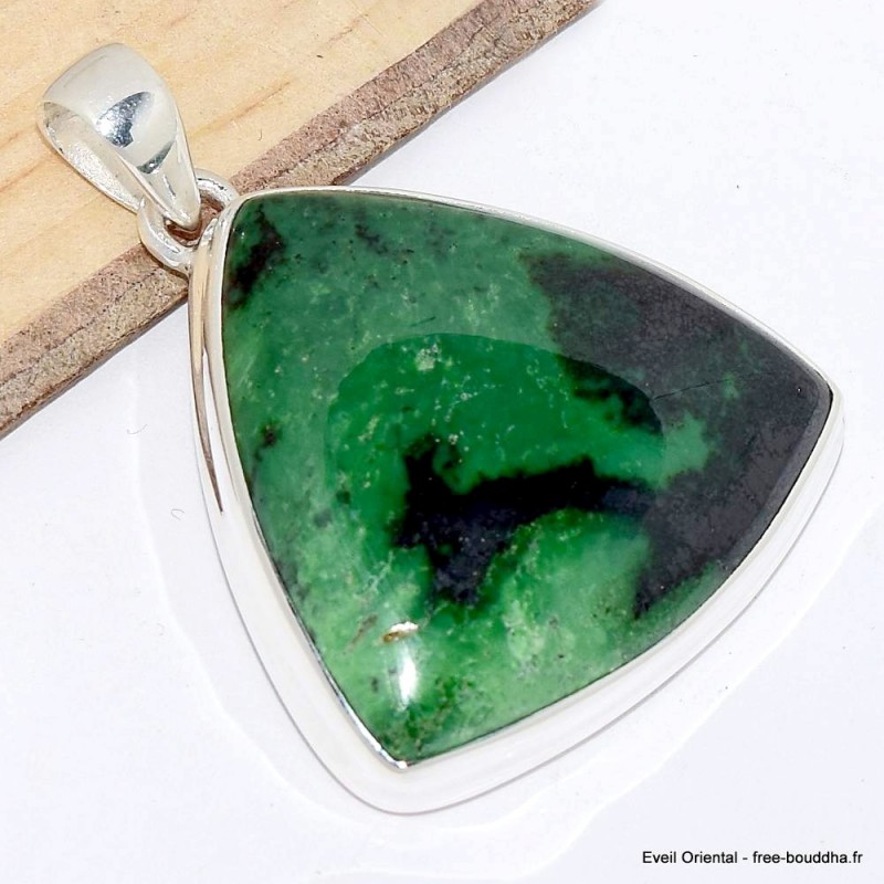 Pendentif triangulaire en Jade vert Transvaal Bijoux en Jade CWA91