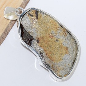 Grand Pendentif pierre Staurolite porte-bonheur Bijoux en Staurolite CWA96.2