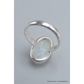 Bague ovale Pierre de lune arc-en-ciel taille 59 Bijoux en Pierre de lune CWA77.19