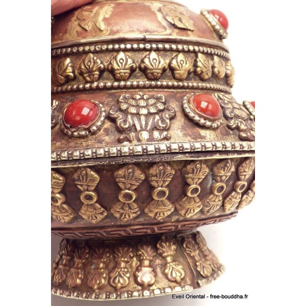 Boite à bijoux tibétaine en cuivre clair Artisanat tibétain bouddhiste BAB6