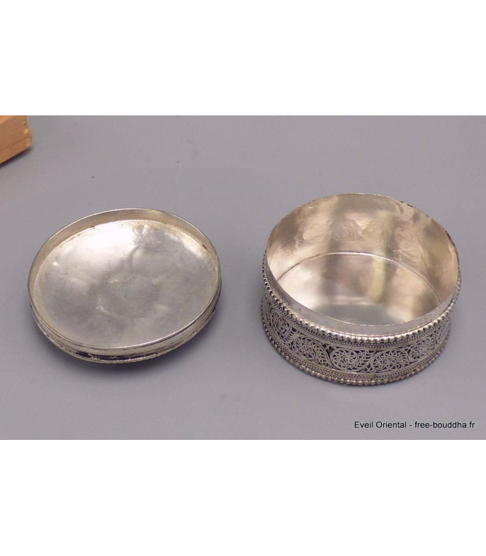 Boîte à bijoux bouddhiste Om et Mantra Boîte à Bijoux tibétaine BAT91