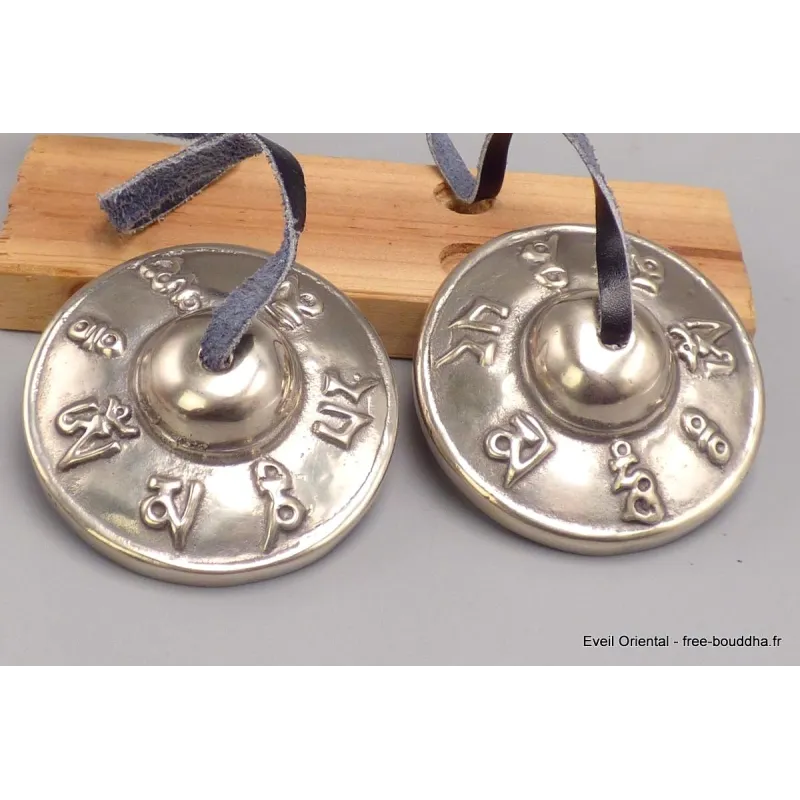 Tingshas tibétaines Mantra de Chenrezi 6,7 cm - Objets rituels bouddhistes