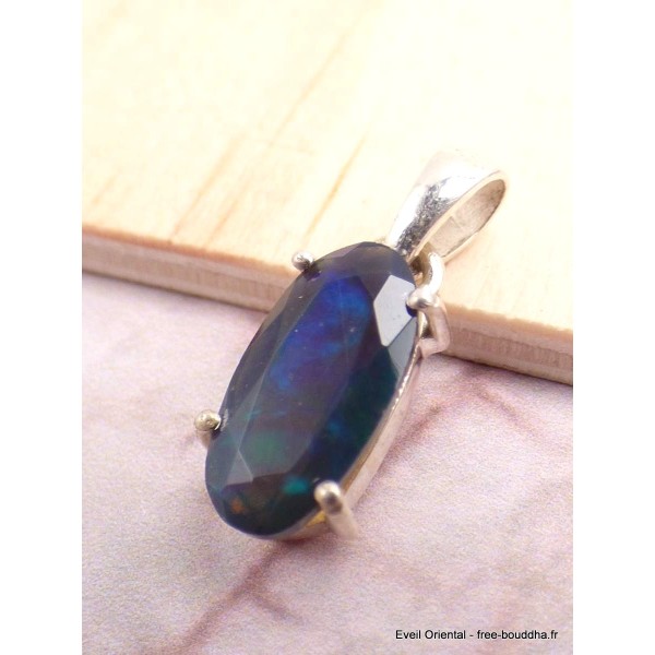 Rare Pendentif Opale noire du Chili dominante bleue Pendentifs pierres naturelles CWA121.2