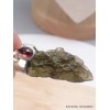 Pendentif Moldavite brute et grenat cabochon Bijoux en Moldavite YM14.4