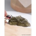 Pendentif Moldavite brute et grenat cabochon Bijoux en Moldavite YM14.4